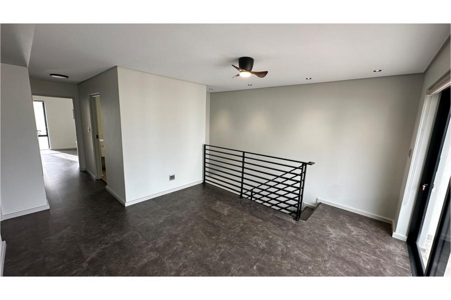 To Let 3 Bedroom Property for Rent in Paarl Central Western Cape